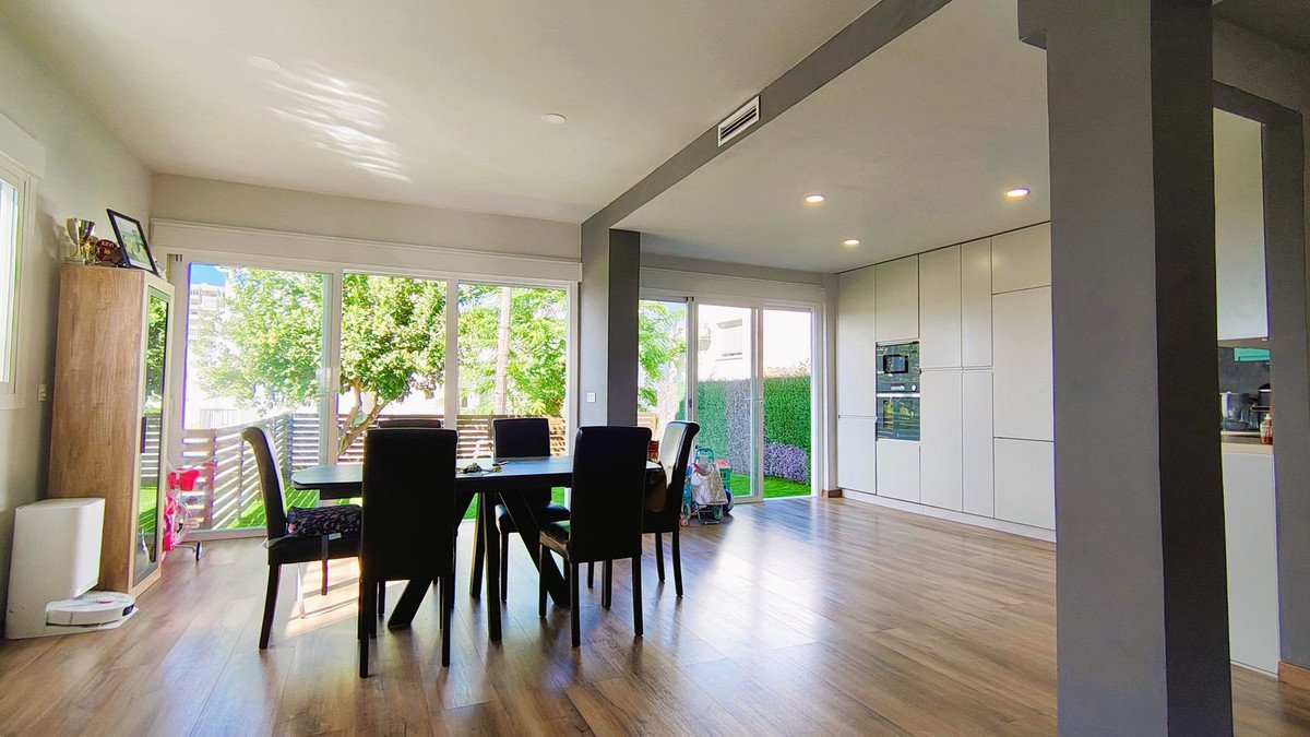 3 Bed Semi-Detached House in El Padron