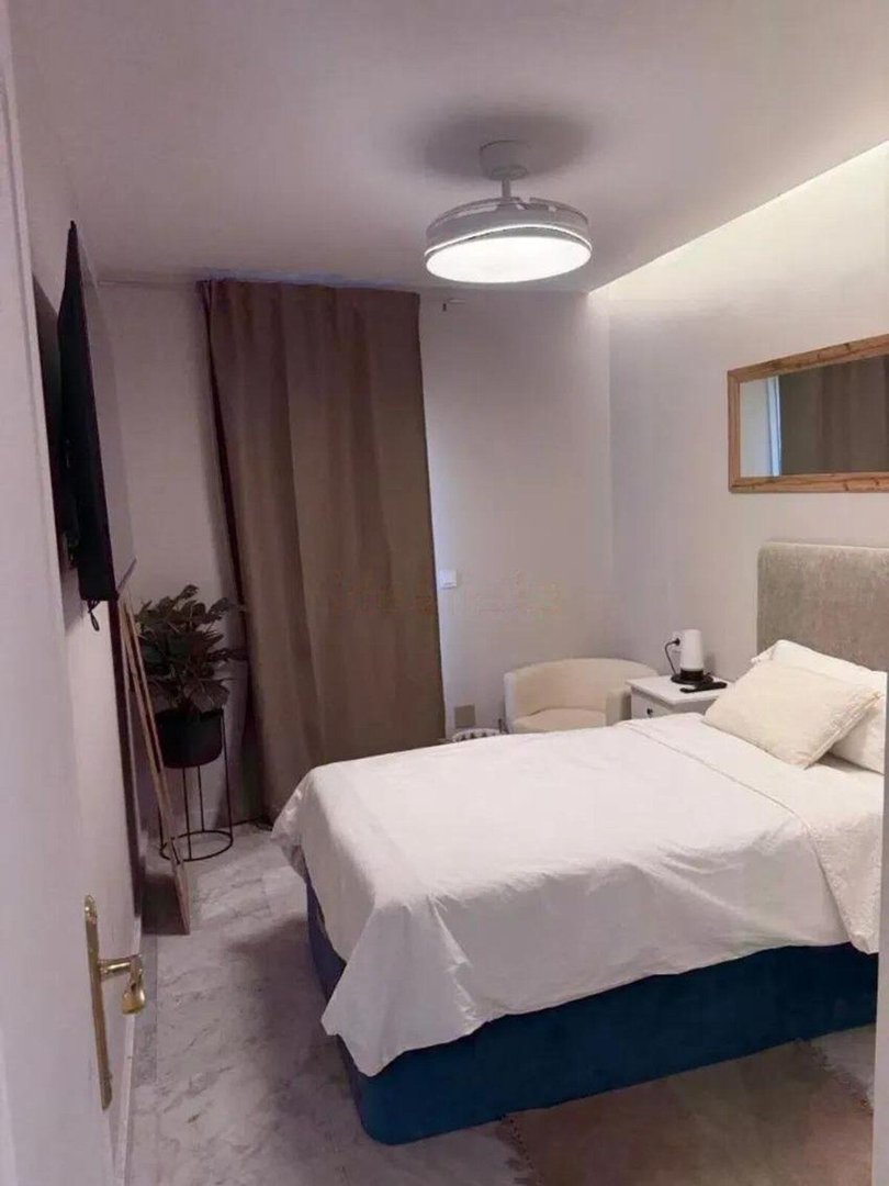 3 Bed Middle Floor Apartment in The Golden Mile