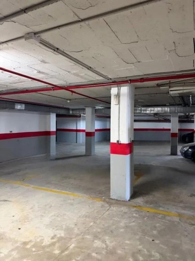 3 Bed Middle Floor Apartment in The Golden Mile