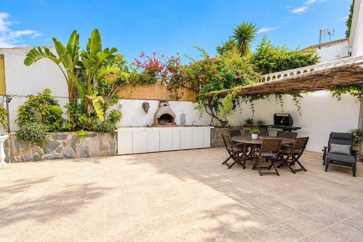 3 Bed Detached Villa in El Rosario