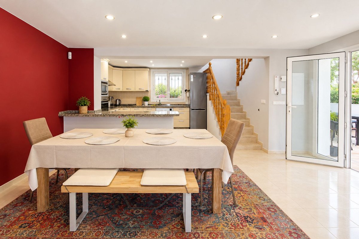 3 Bed Detached Villa in El Rosario