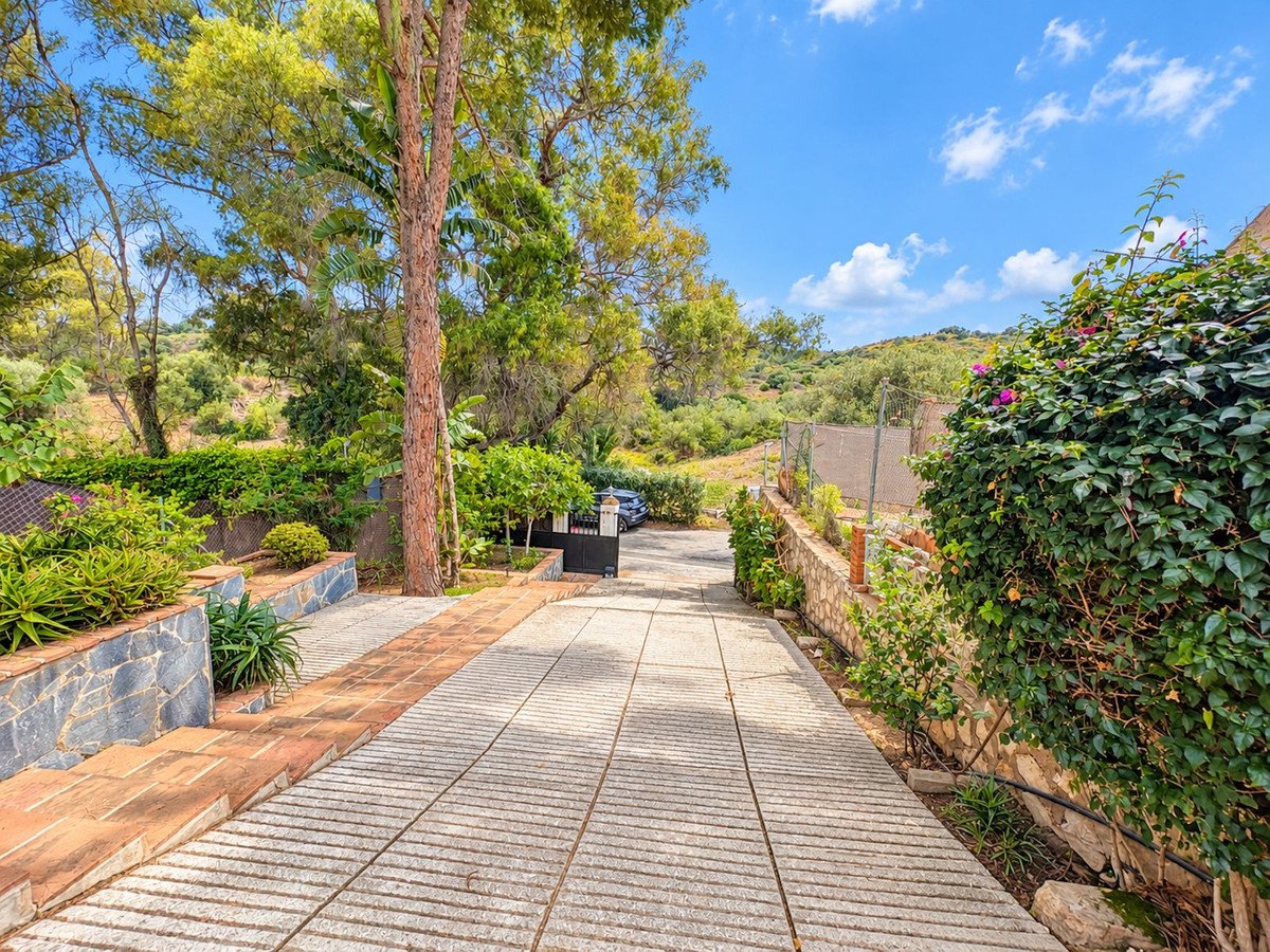 3 Bed Detached Villa in El Rosario