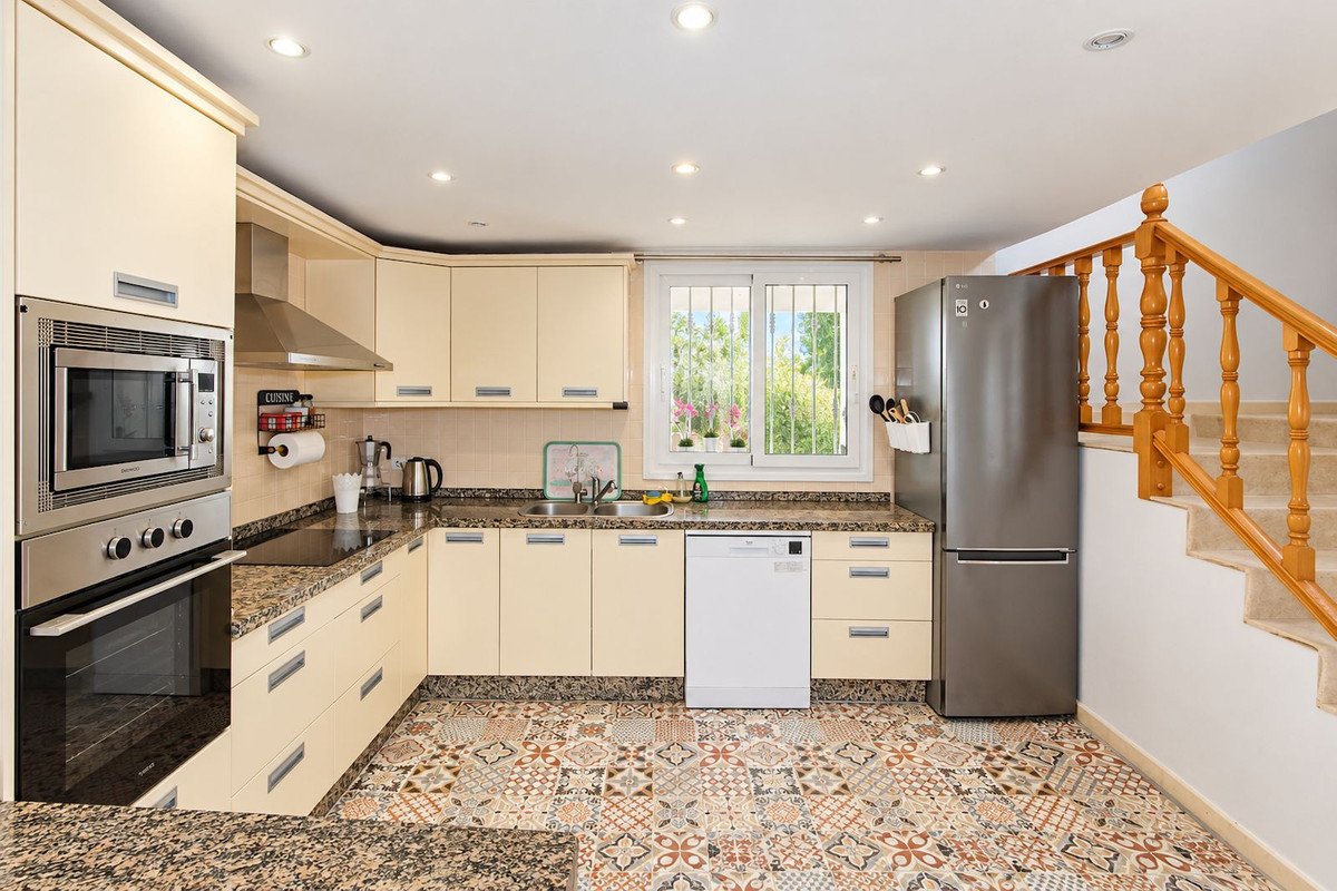 3 Bed Detached Villa in El Rosario