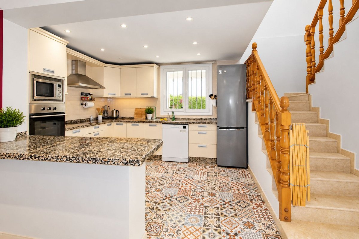 3 Bed Detached Villa in El Rosario