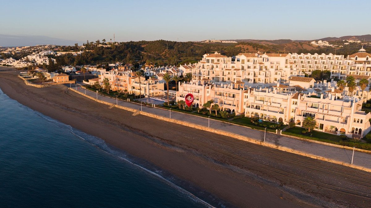 3 Bed Ground Floor Apartment in Estepona