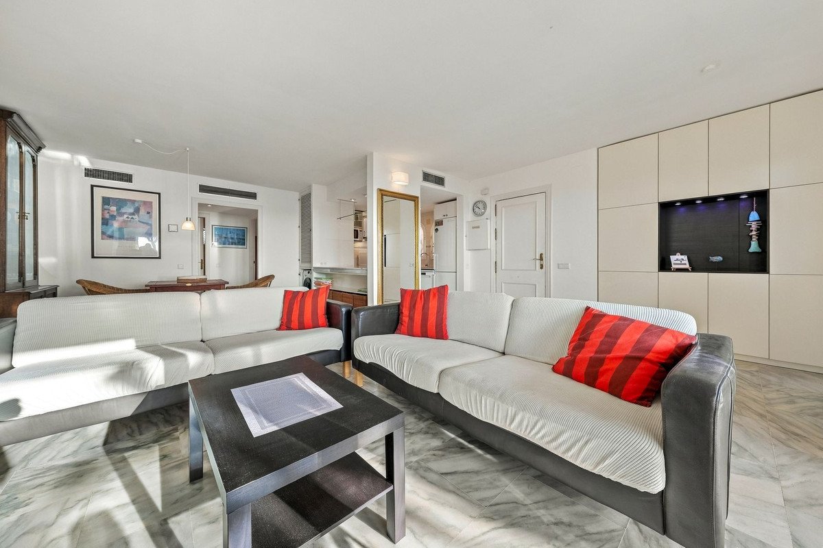 3 Bed Ground Floor Apartment in Estepona