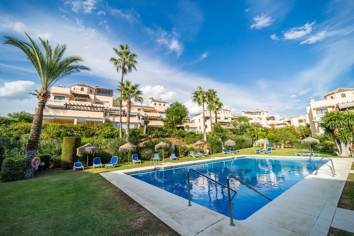 3 Bed Penthouse Duplex in Elviria