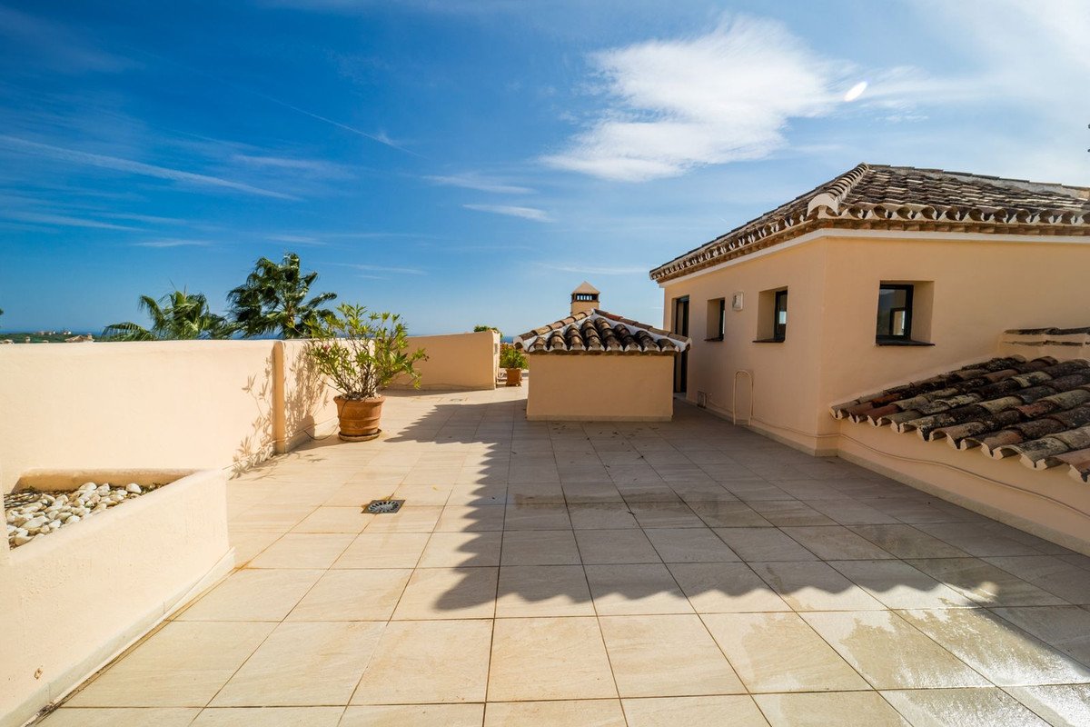 3 Bed Penthouse Duplex in Elviria