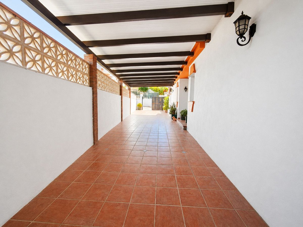 3 Bed Detached Villa in Manilva