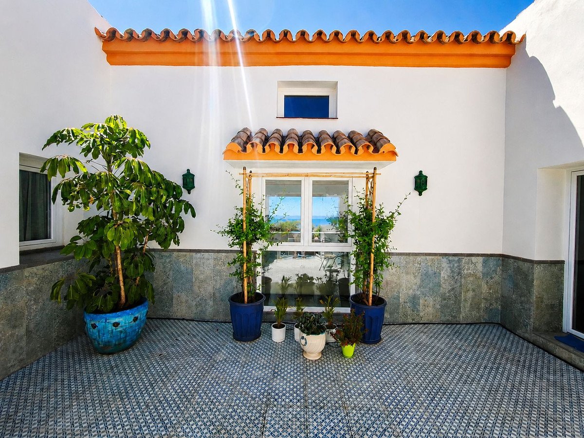 3 Bed Detached Villa in Manilva