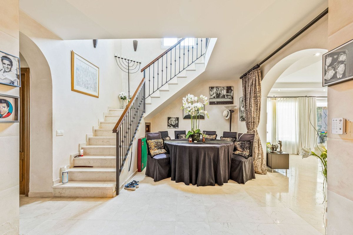 4 Bed Detached Villa in Costalita