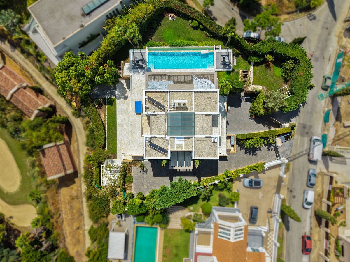 6 Bed Detached Villa in Benahavís