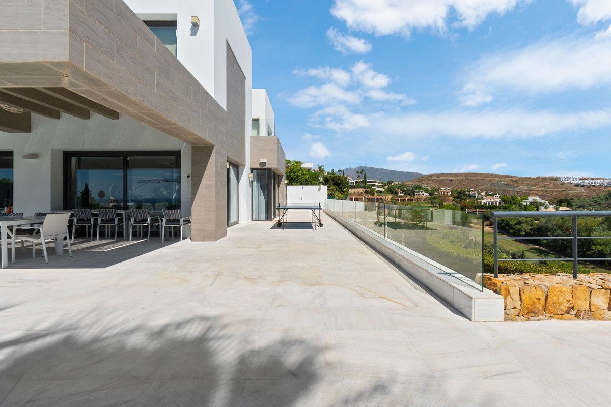 6 Bed Detached Villa in Benahavís
