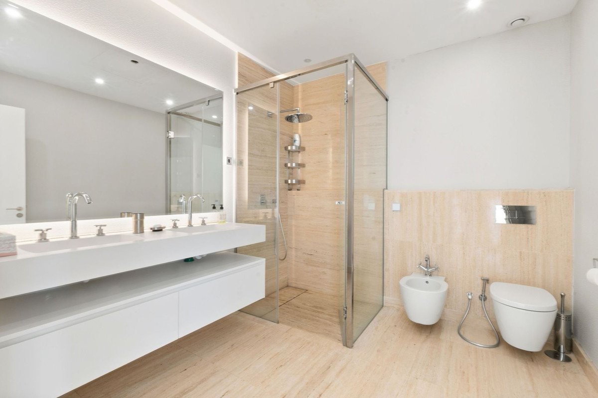6 Bed Detached Villa in Benahavís