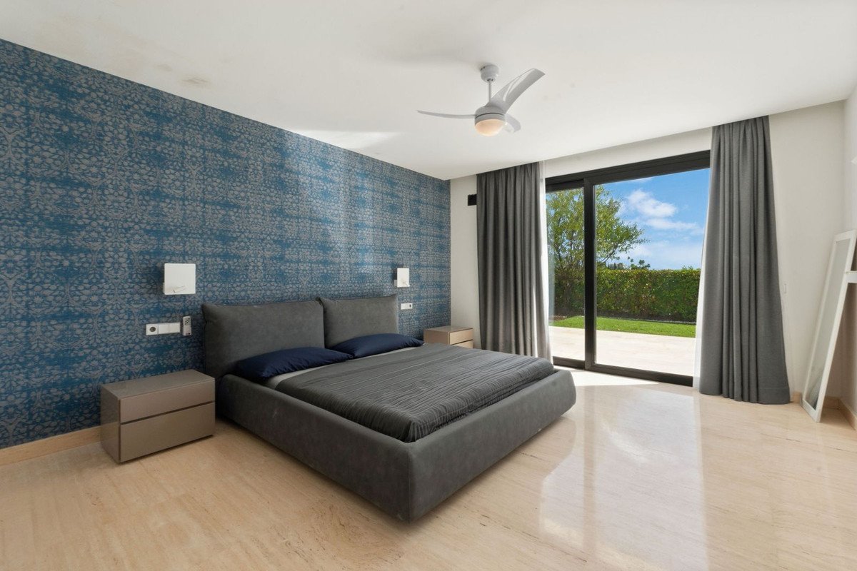 6 Bed Detached Villa in Benahavís
