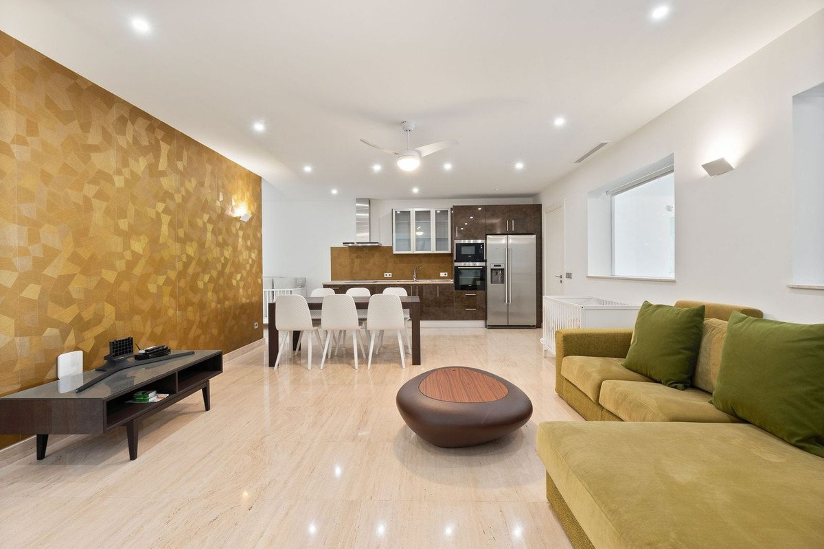 6 Bed Detached Villa in Benahavís