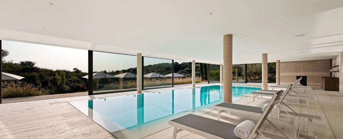 8 Bed Detached Villa in Sotogrande