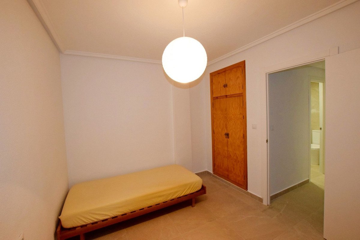 2 Bed Middle Floor Apartment in Playa De La Mata