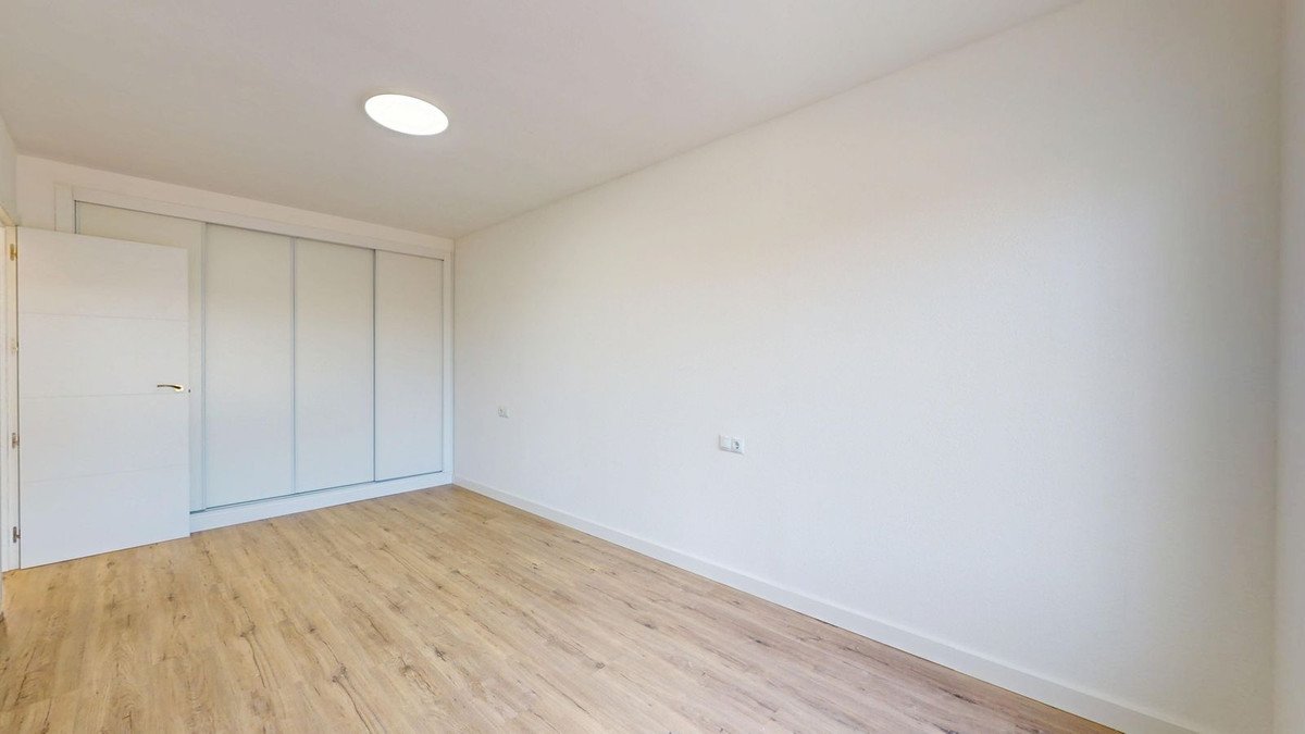 2 Bed Ground Floor Apartment in Orihuela Costa