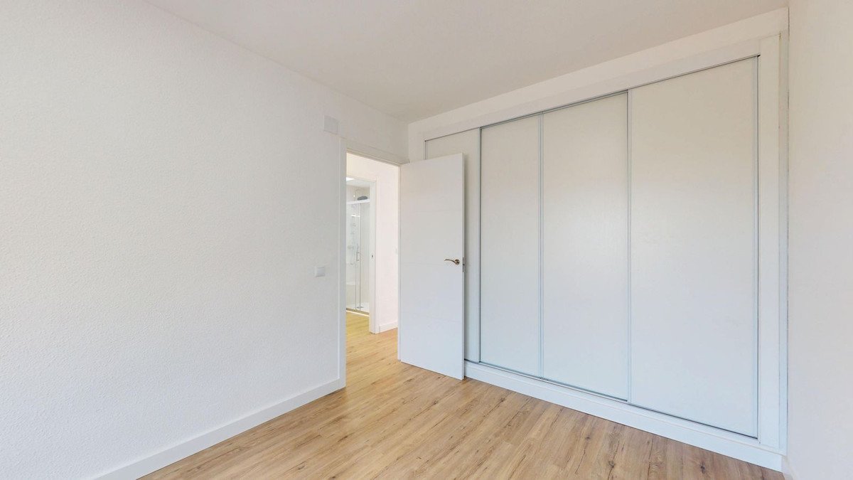 2 Bed Ground Floor Apartment in Orihuela Costa
