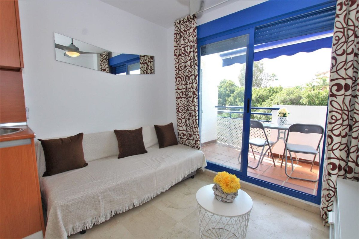 1 Bed Middle Floor Apartment in Benalmadena