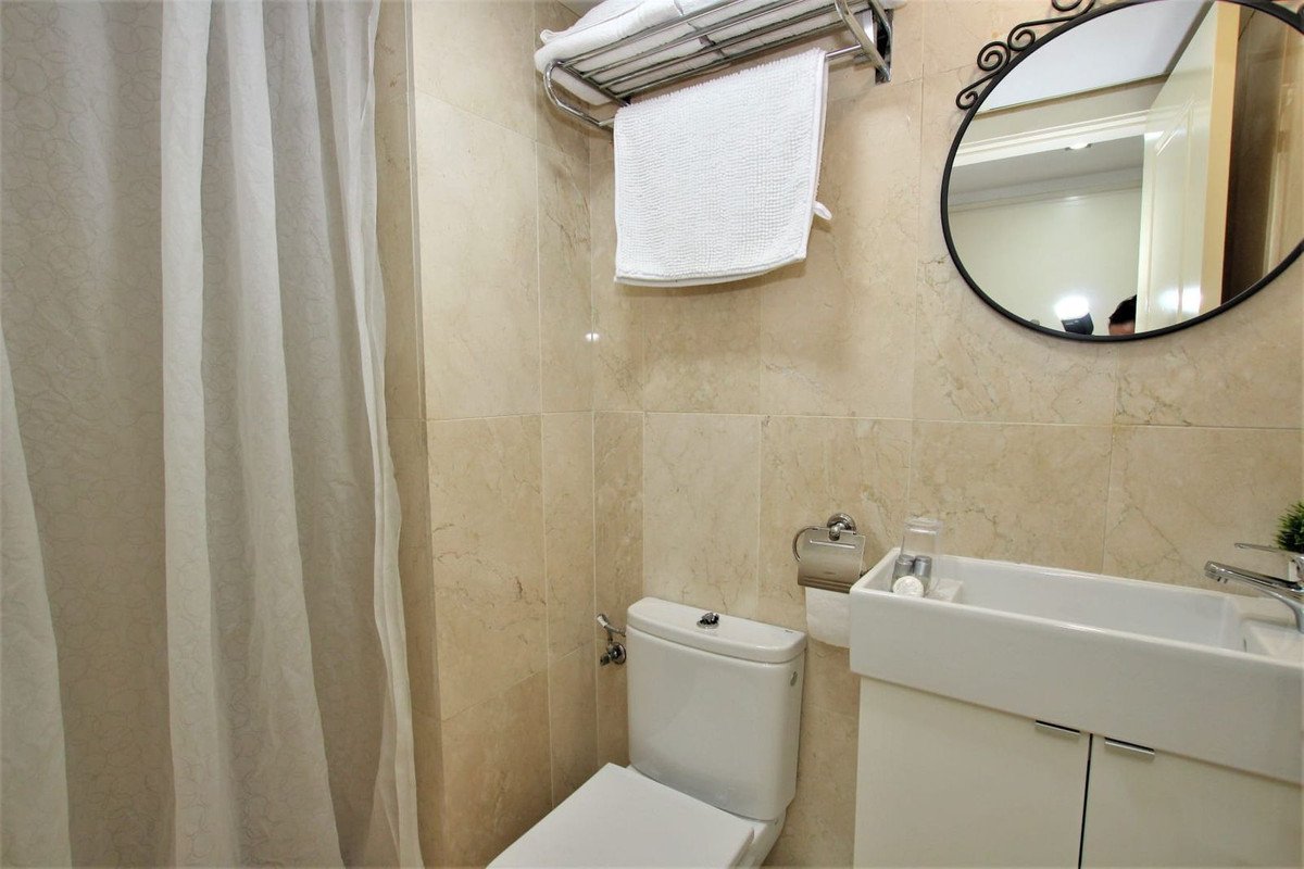 1 Bed Middle Floor Apartment in Benalmadena