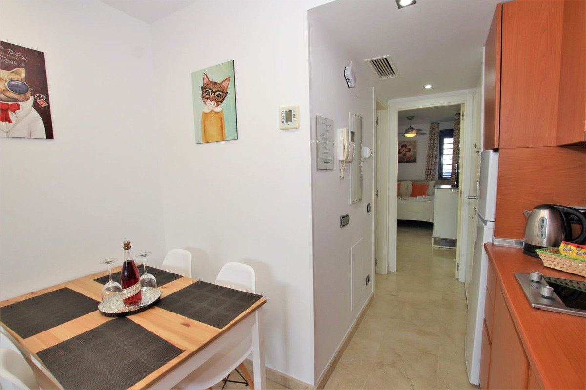 1 Bed Middle Floor Apartment in Benalmadena