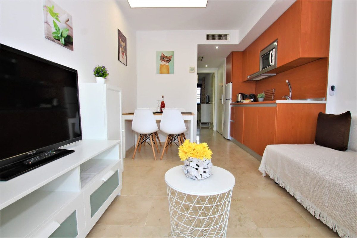 1 Bed Middle Floor Apartment in Benalmadena