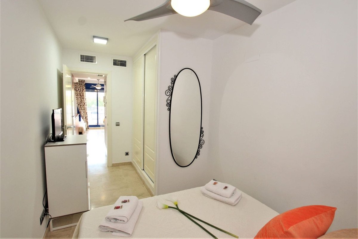 1 Bed Middle Floor Apartment in Benalmadena