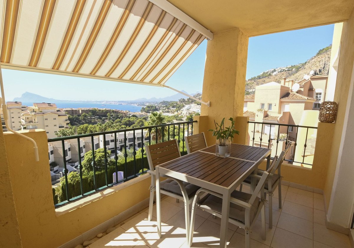 1 Bed Middle Floor Apartment in Altea