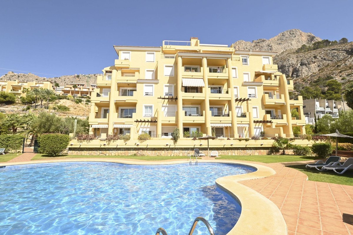 1 Bed Middle Floor Apartment in Altea