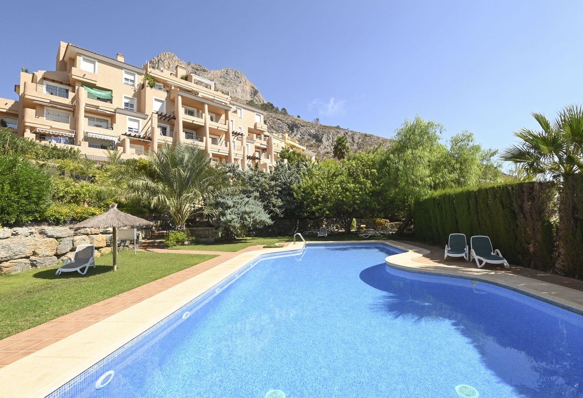 1 Bed Middle Floor Apartment in Altea