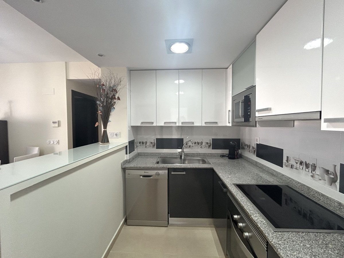 2 Bed Top Floor Apartment in Playa De La Mata
