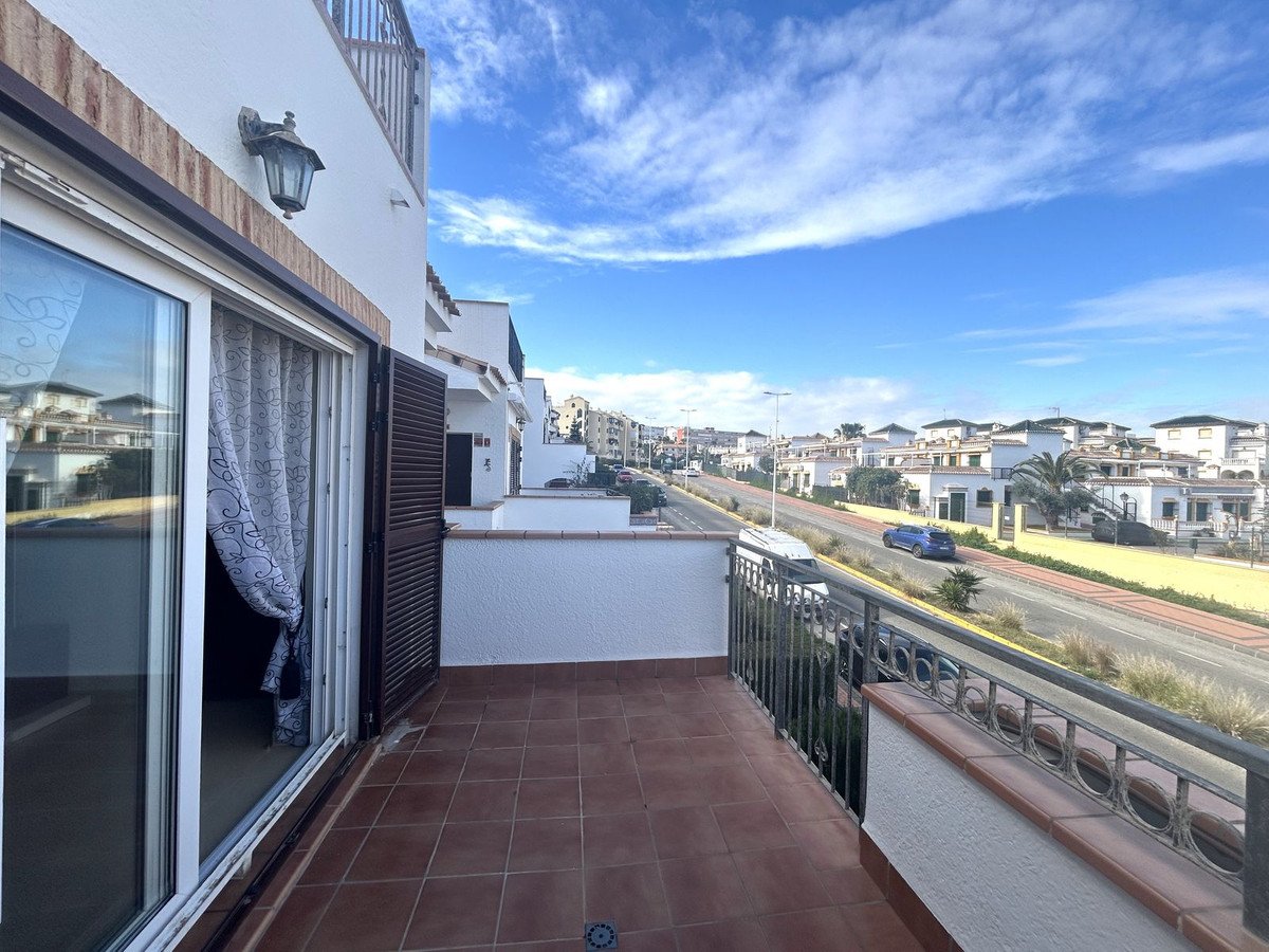2 Bed Top Floor Apartment in Playa De La Mata