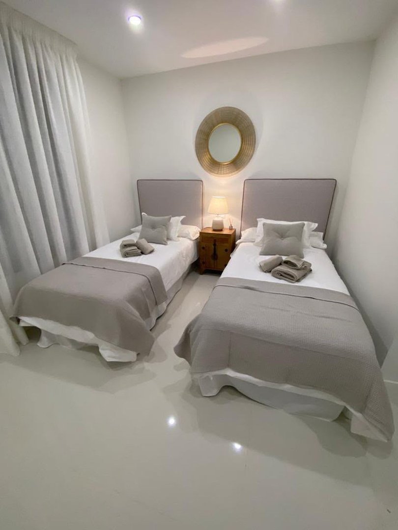 2 Bed Ground Floor Apartment in Punta Chullera