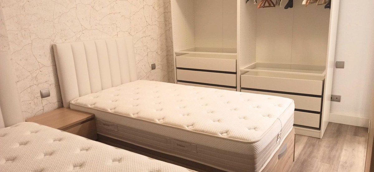 2 Bed Middle Floor Apartment in Nueva Andalucía