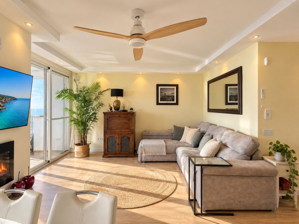 2 Bed Penthouse in Estepona