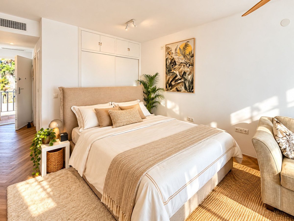 2 Bed Penthouse in Estepona