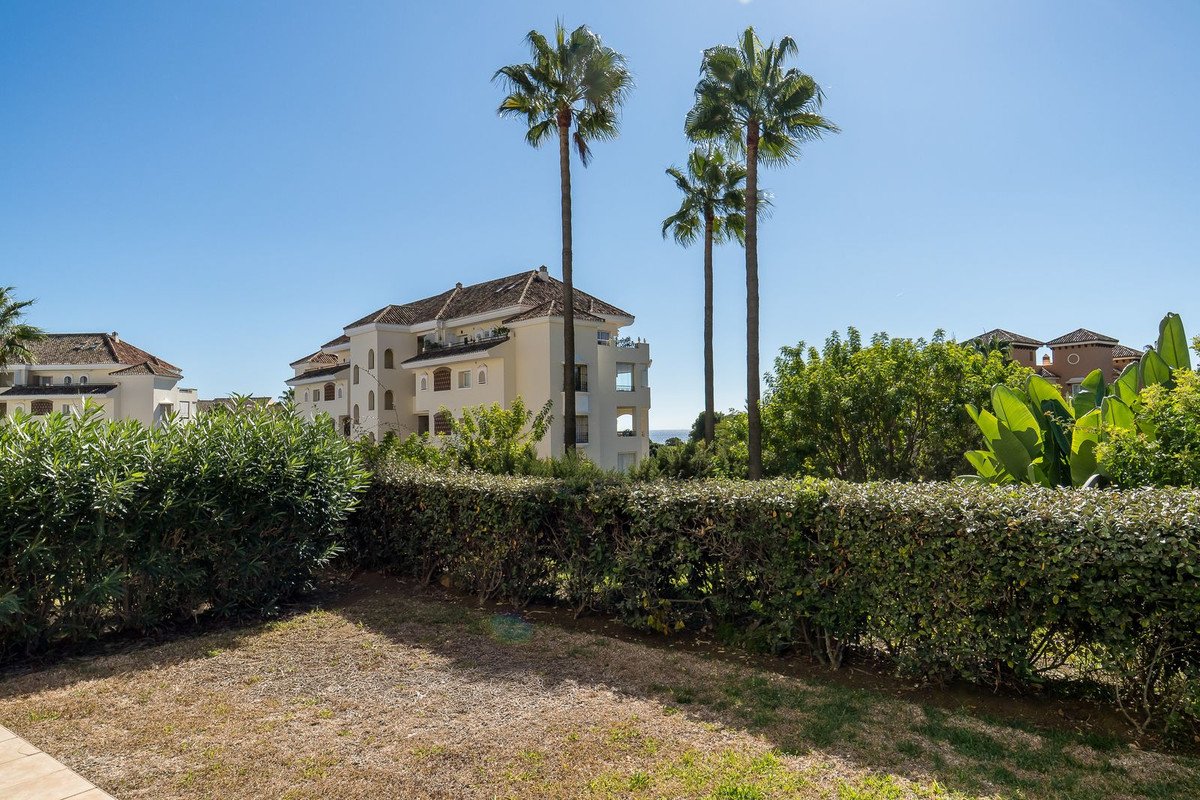 2 Bed Ground Floor Apartment in Elviria