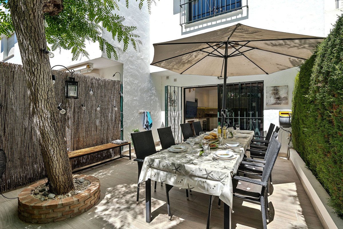 3 Bed Townhouse in San Pedro de Alcántara