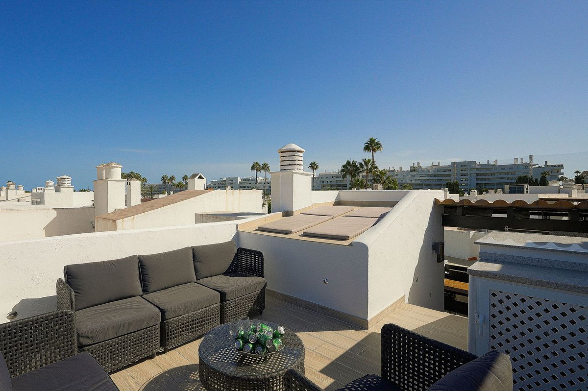 3 Bed Townhouse in San Pedro de Alcántara