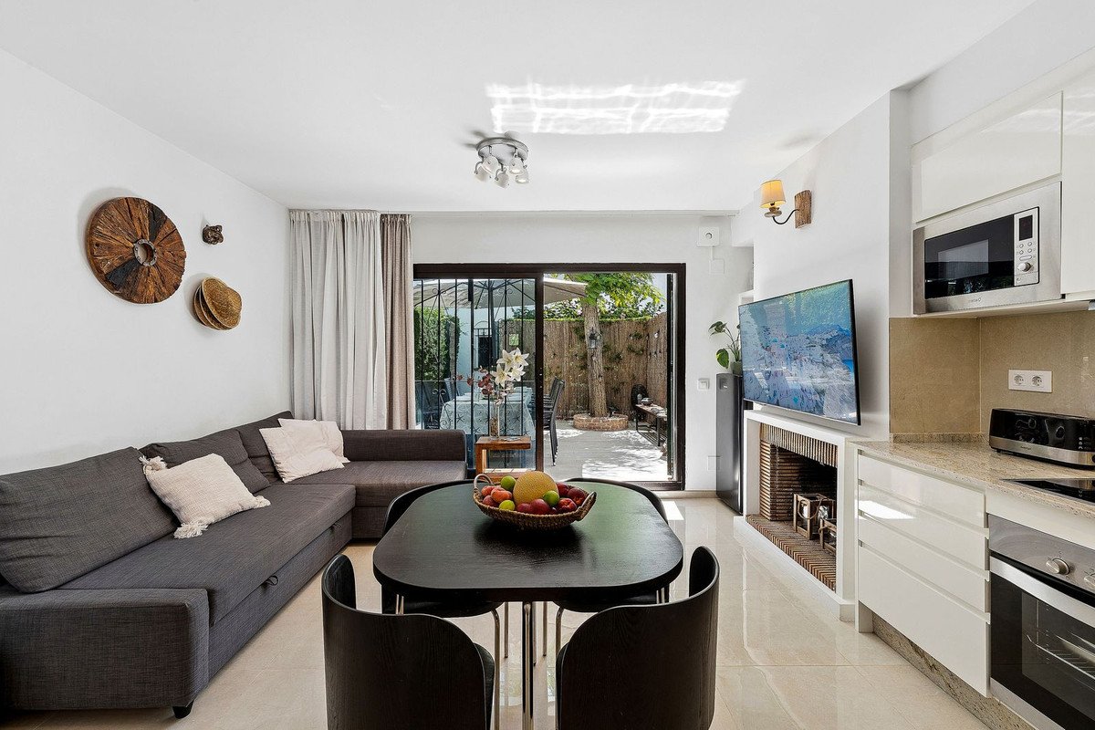 3 Bed Townhouse in San Pedro de Alcántara