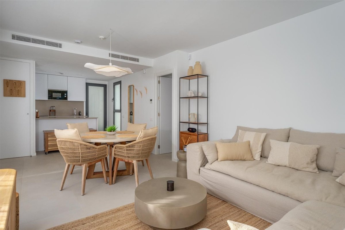 2 Bed Top Floor Apartment in Carvajal