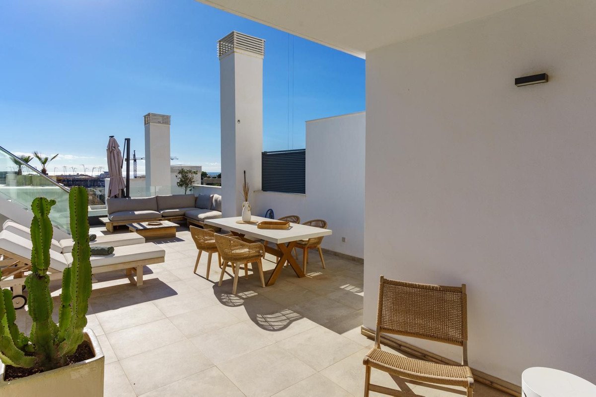 2 Bed Top Floor Apartment in Carvajal