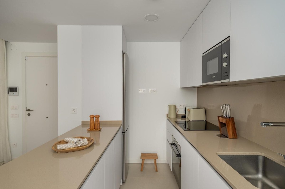 2 Bed Top Floor Apartment in Carvajal