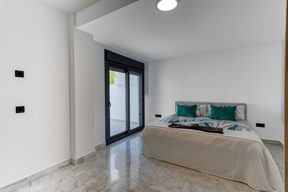 5 Bed Detached Villa in Mijas