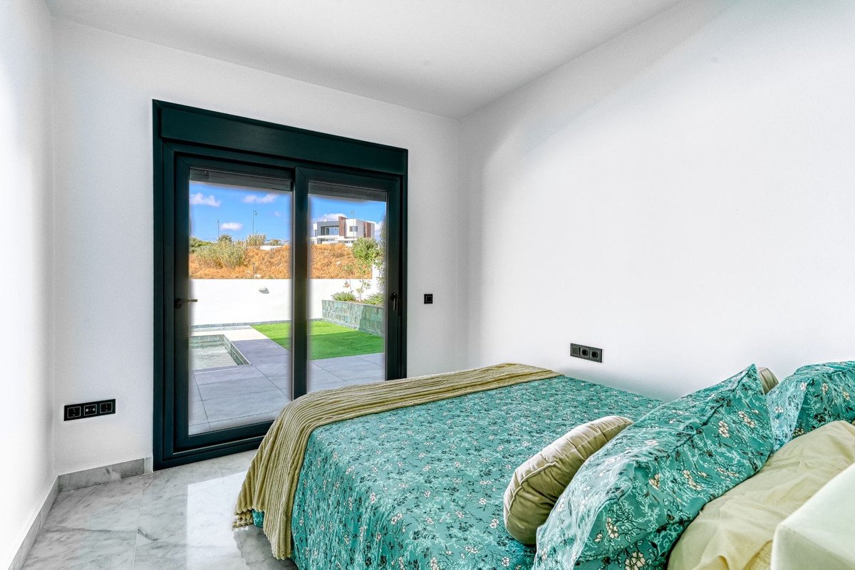 5 Bed Detached Villa in Mijas
