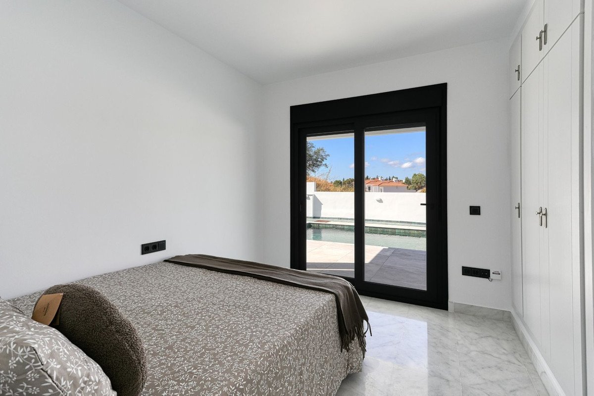 5 Bed Detached Villa in Mijas