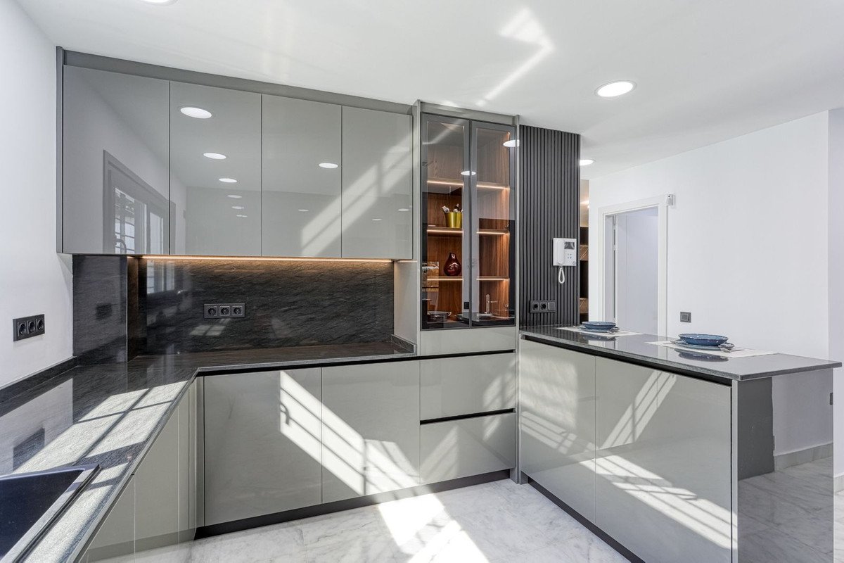 5 Bed Detached Villa in Mijas