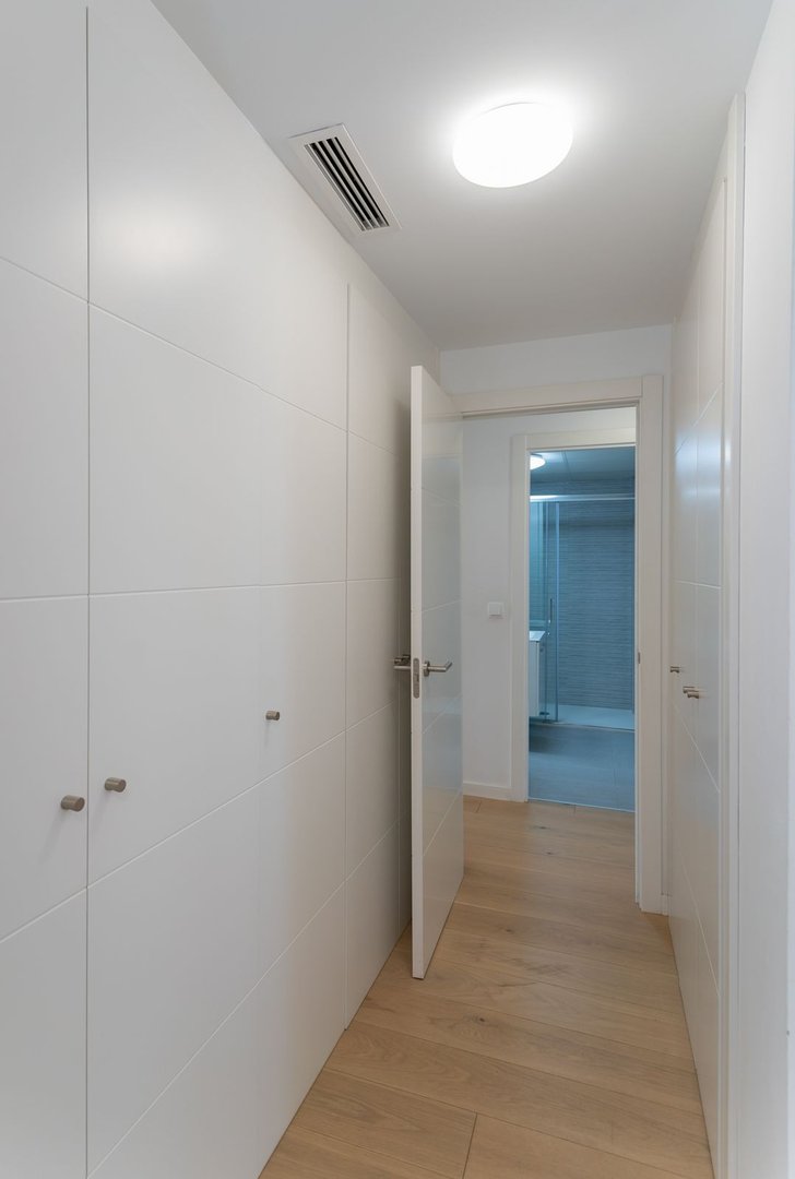 3 Bed Middle Floor Apartment in Málaga Este